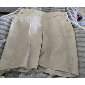 Revery Shorts 2X Womens Plus Khaki Walking Stretchy High Rise NWOT